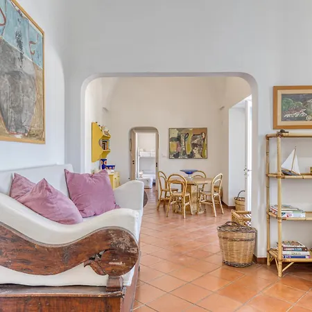 Blu La Patronale Castro (Lecce)