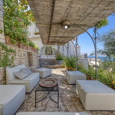 Blu La Patronale Apartment Castro (Lecce)