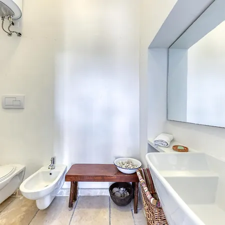 Blu La Patronale Castro (Lecce)