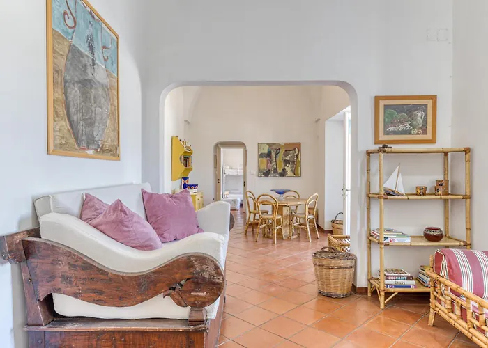 Blu La Patronale Castro (Lecce)