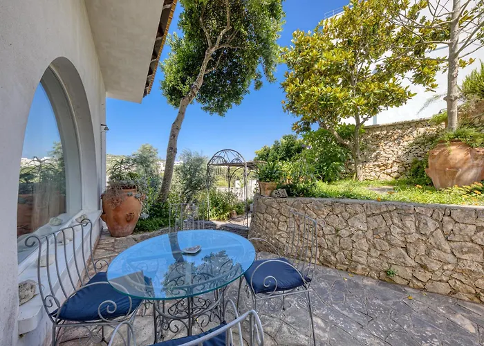 Blu La Patronale * Castro (Lecce)